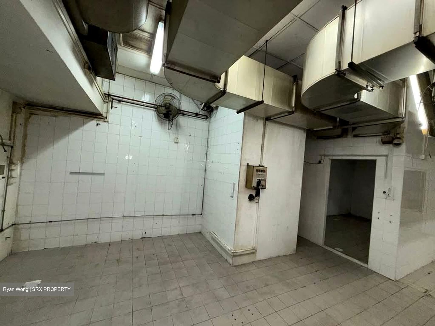 Pantech Business Hub (D5), Retail #555414961